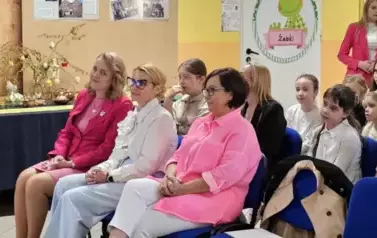 c995ad8c-ff0e-47db-b673-4539caaec00f