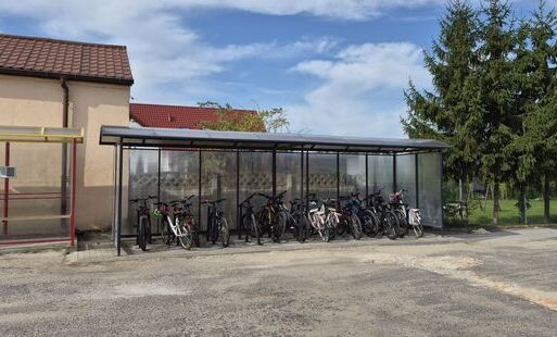 Nowa wiata rowerowa