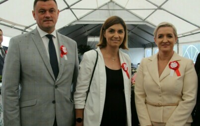 Zdjęcie do Uroczystość nadania sztandaru szkole