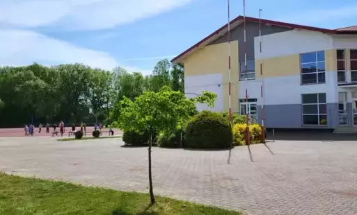 Termomodernizacja szkoły podstawowej w Starym Mieście
